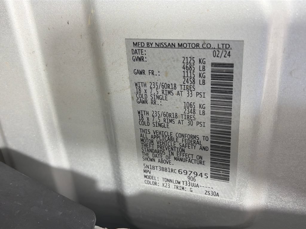 Used 2024 Nissan Rogue SV AWD/4WD image 9