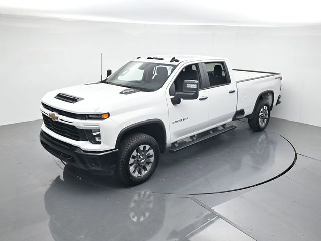 Used 2025 Chevrolet Silverado 2500 Custom AWD/4WD image 39