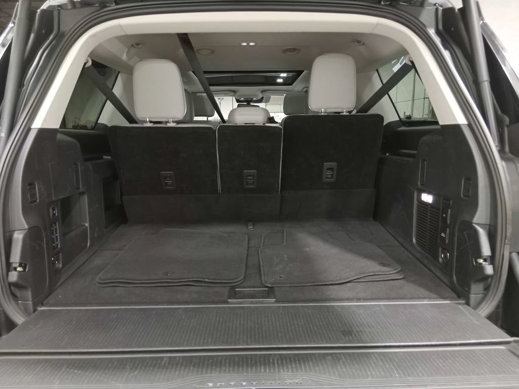Certified 2025 Ford Expedition Max Active AWD/4WD image 6