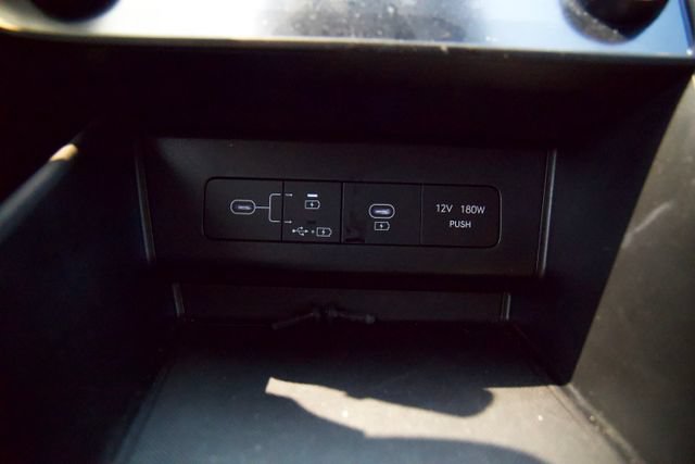 Used 2025 Hyundai Sonata SEL FWD image 21