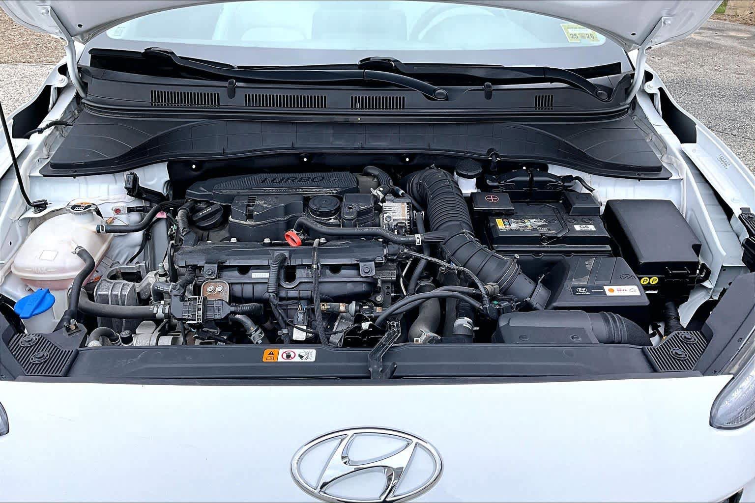 Used 2022 Hyundai Kona Limited AWD/4WD image 30