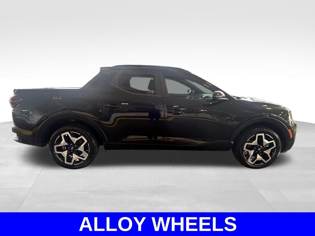 Used 2022 Hyundai Santa Cruz Limited image 3