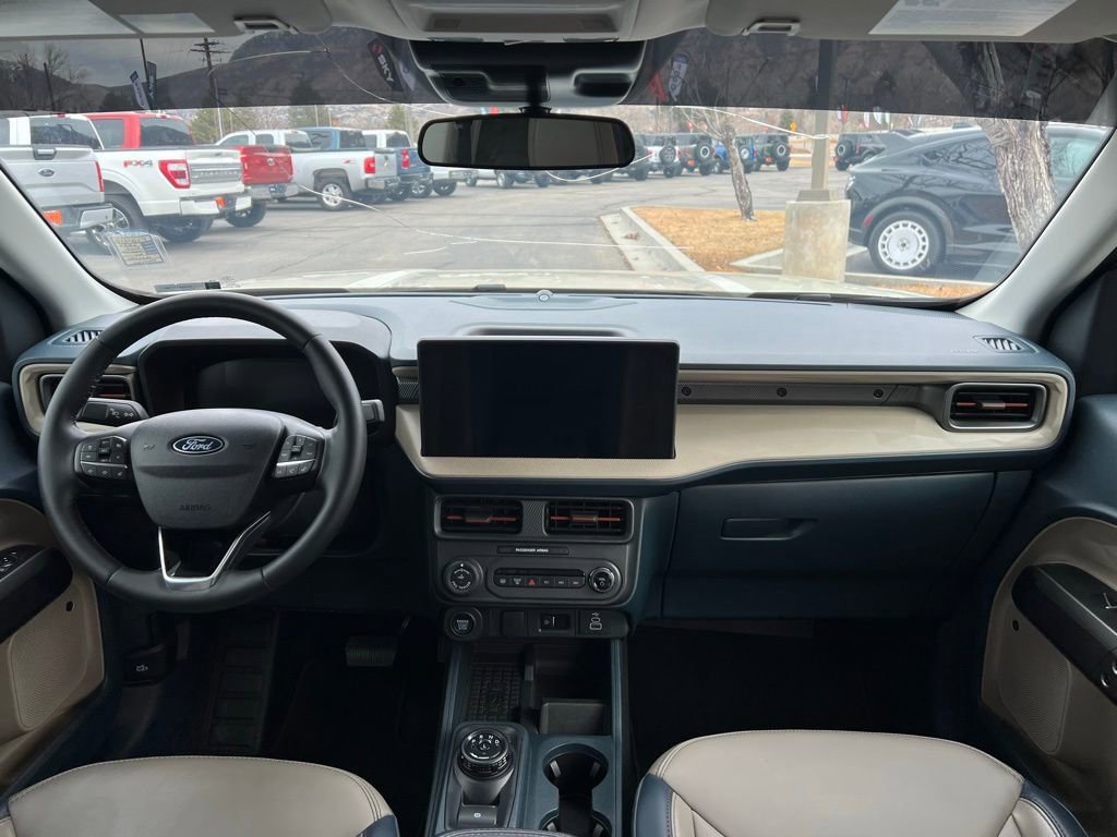 Certified 2025 Ford Maverick Lariat image 21