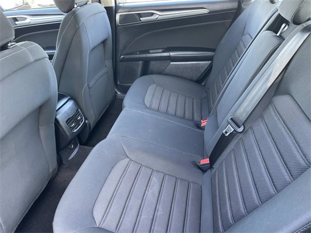 Certified 2020 Ford Fusion SE image 32