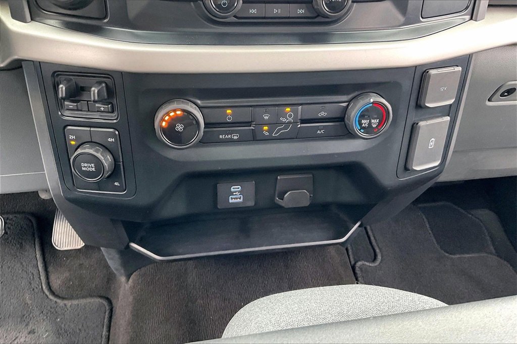 Certified 2022 Ford F150 XLT w/ Trailer Tow Package image 32