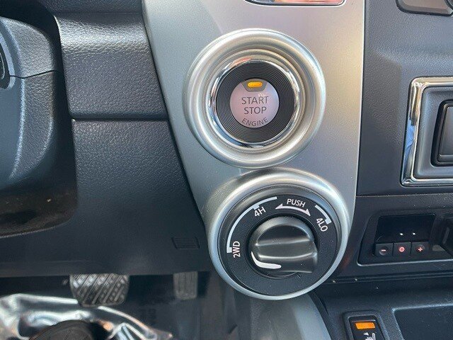 Used 2021 Nissan Titan SV w/ SV Convenience Package AWD/4WD image 27