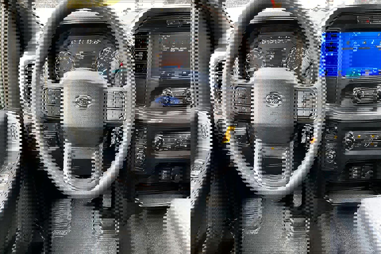 Certified 2022 Ford F150 XL w/ STX Appearance Package image 9