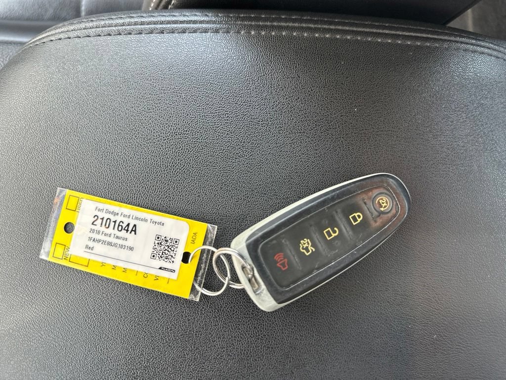 Certified 2018 Ford Taurus SEL w/ Equipment Group 201A FWD image 47