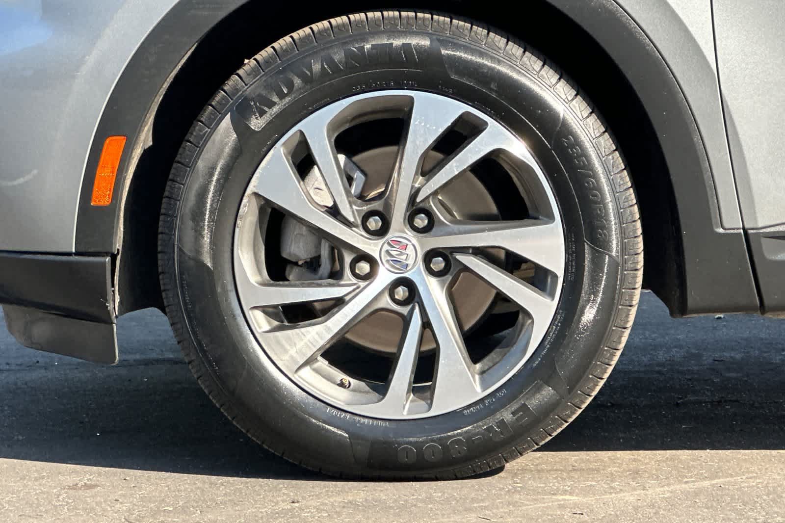 Used 2023 Buick Envision Essence FWD image 27