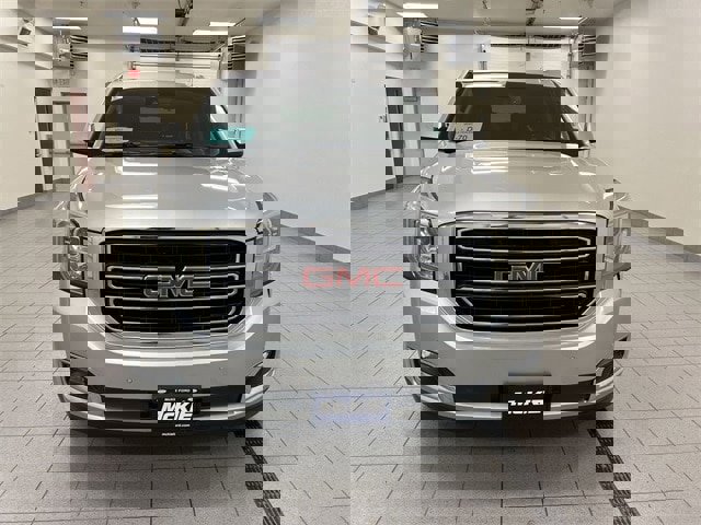 Used 2019 GMC Yukon XL SLT image 4