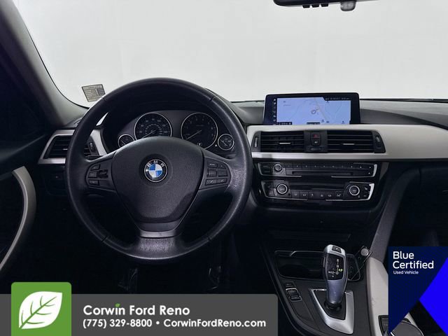 Used 2018 BMW 320i xDrive Sedan AWD/4WD image 27