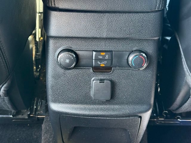 Certified 2018 Ford Explorer XLT w/ Equipment Group 202A FWD image 18