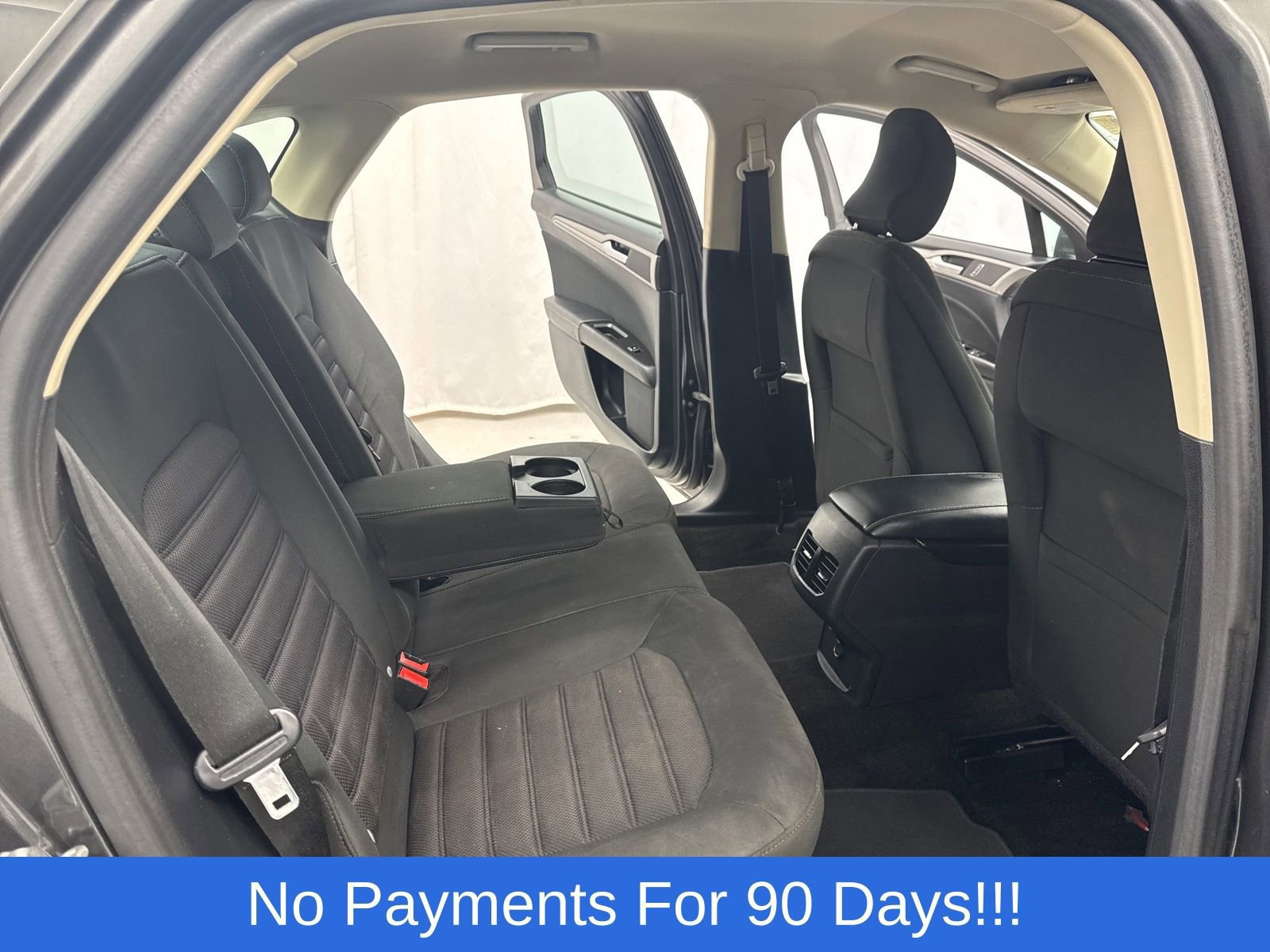 Certified 2017 Ford Fusion SE w/ Fusion SE Technology Package image 31