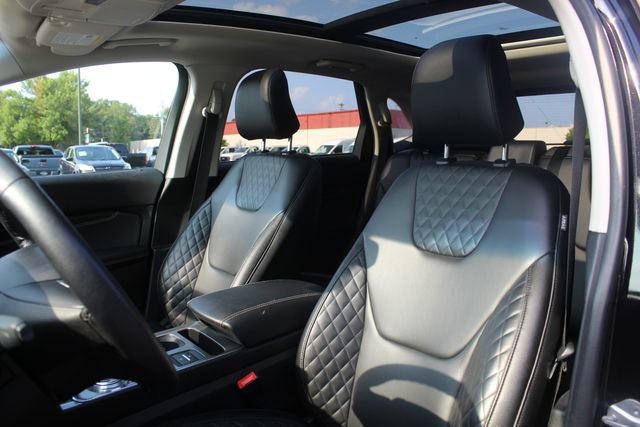 Certified 2024 Ford Edge Titanium AWD/4WD image 30