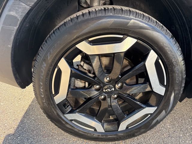 Used 2025 Kia Telluride S AWD/4WD image 12