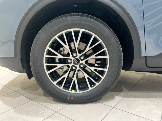 Certified 2024 Ford Escape SE FWD image 22