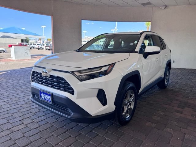 Used 2024 Toyota RAV4 XLE FWD image 1
