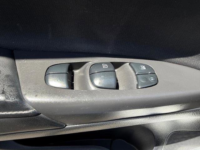 Used 2019 Nissan Sentra S FWD image 17