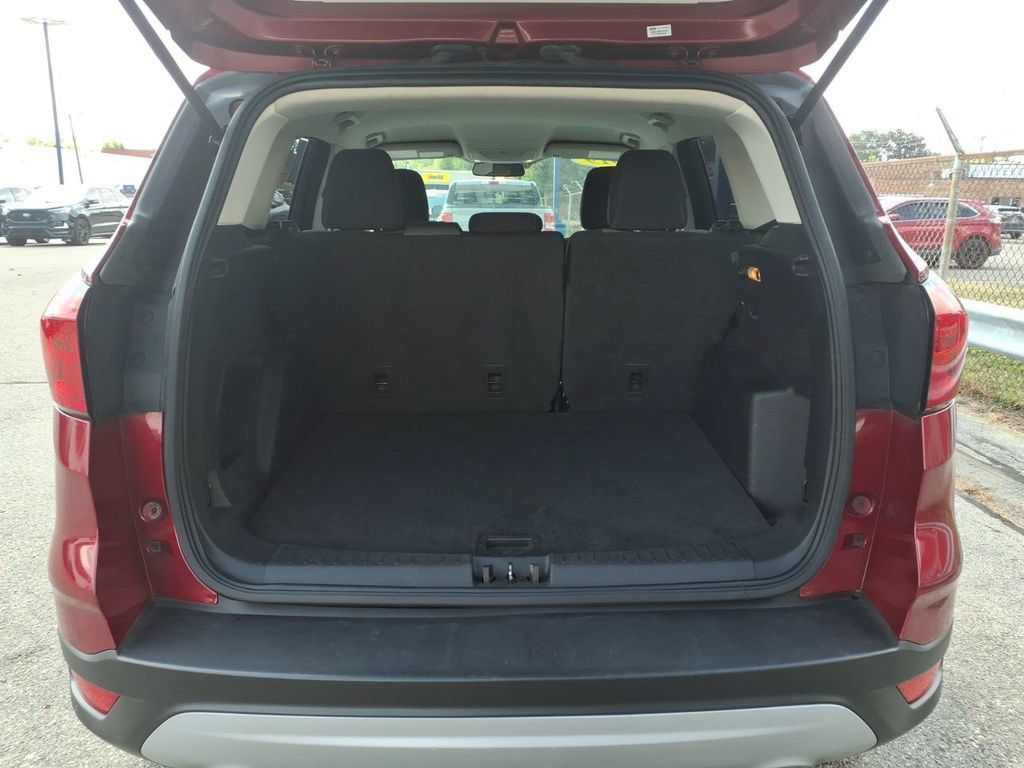 Certified 2019 Ford Escape SE AWD/4WD image 9