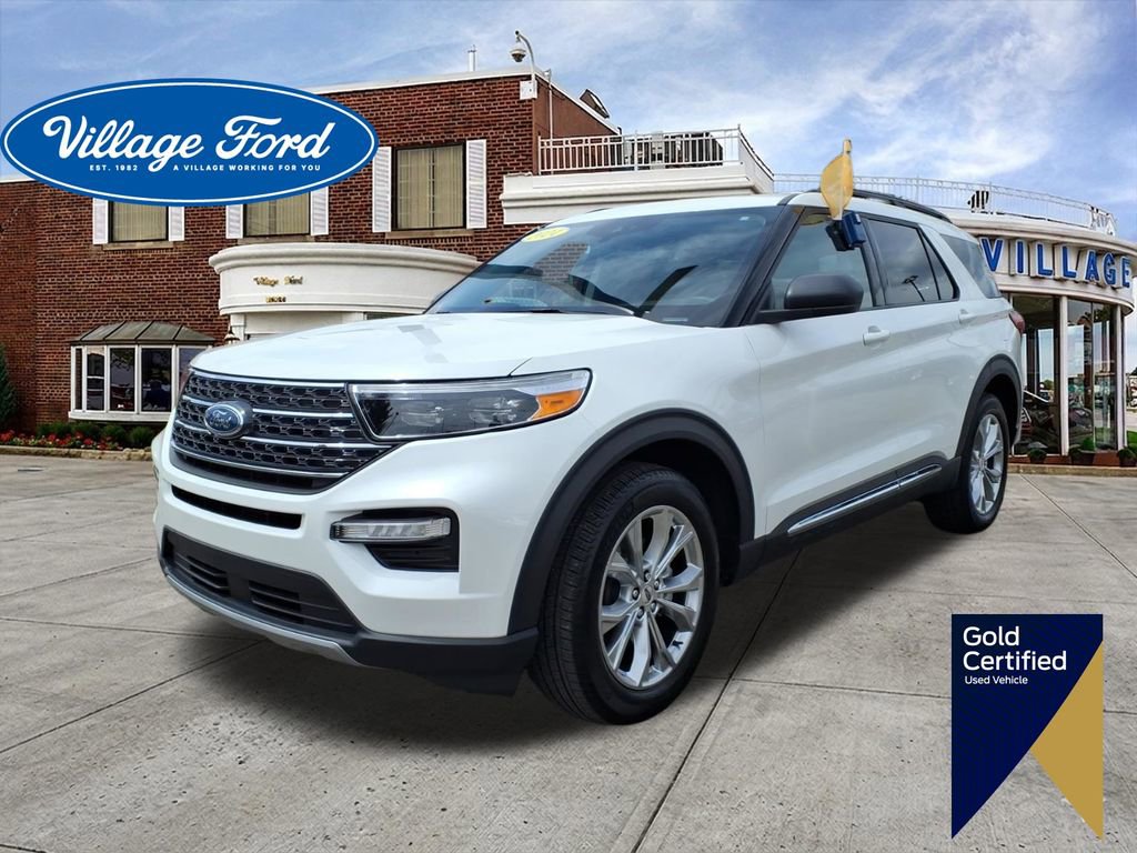 Certified 2024 Ford Explorer XLT w/ Equipment Group 202A