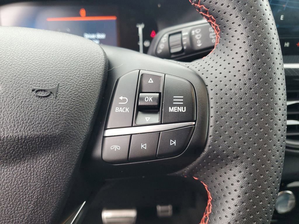 Certified 2023 Ford Escape ST-Line w/ Tech Pack #1 image 22