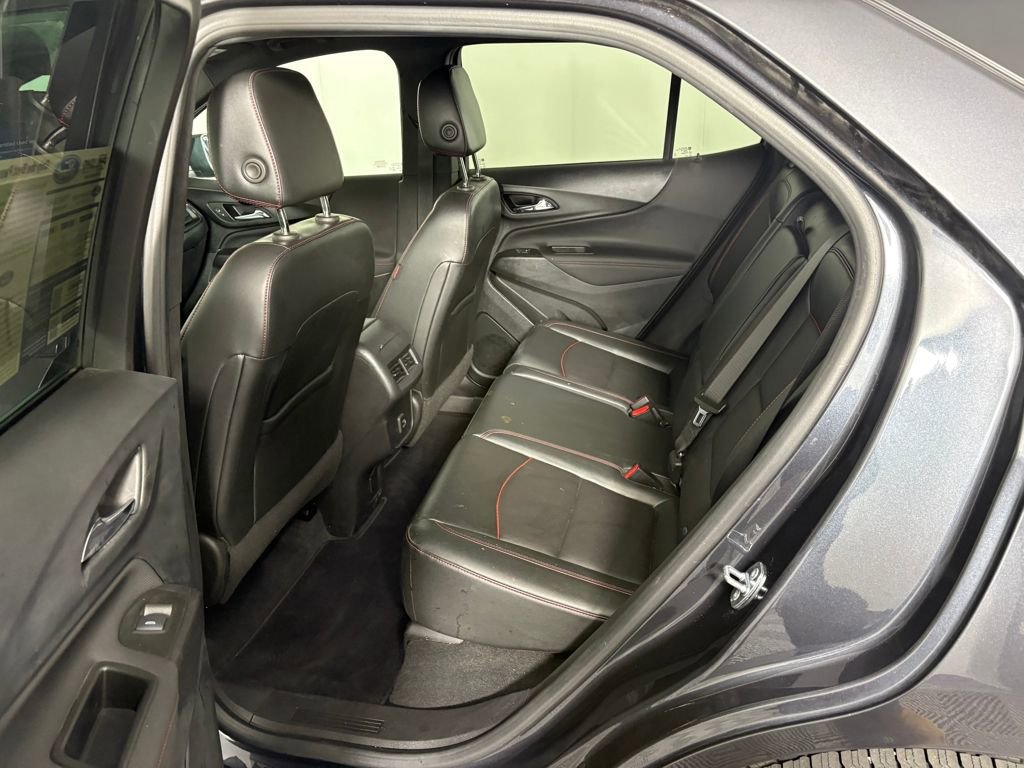 Used 2022 Chevrolet Equinox RS w/ RS Leather Package image 27