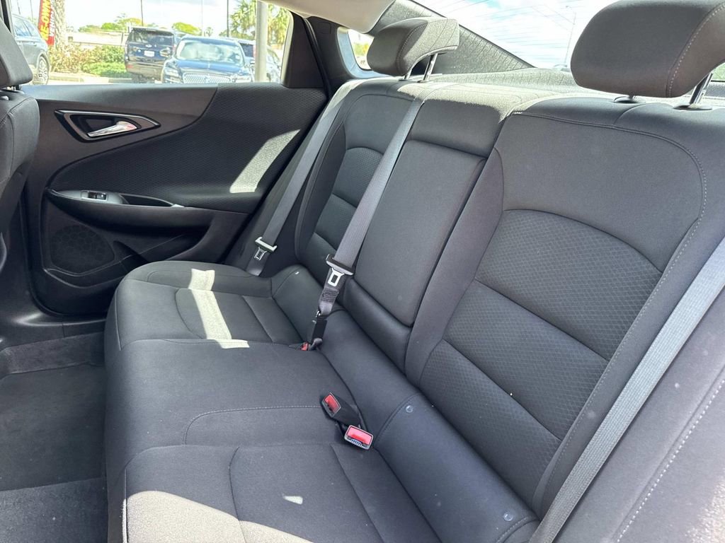 Used 2024 Chevrolet Malibu LT image 18