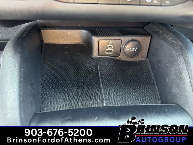 Certified 2025 Ford Escape ST-Line Select AWD/4WD image 29