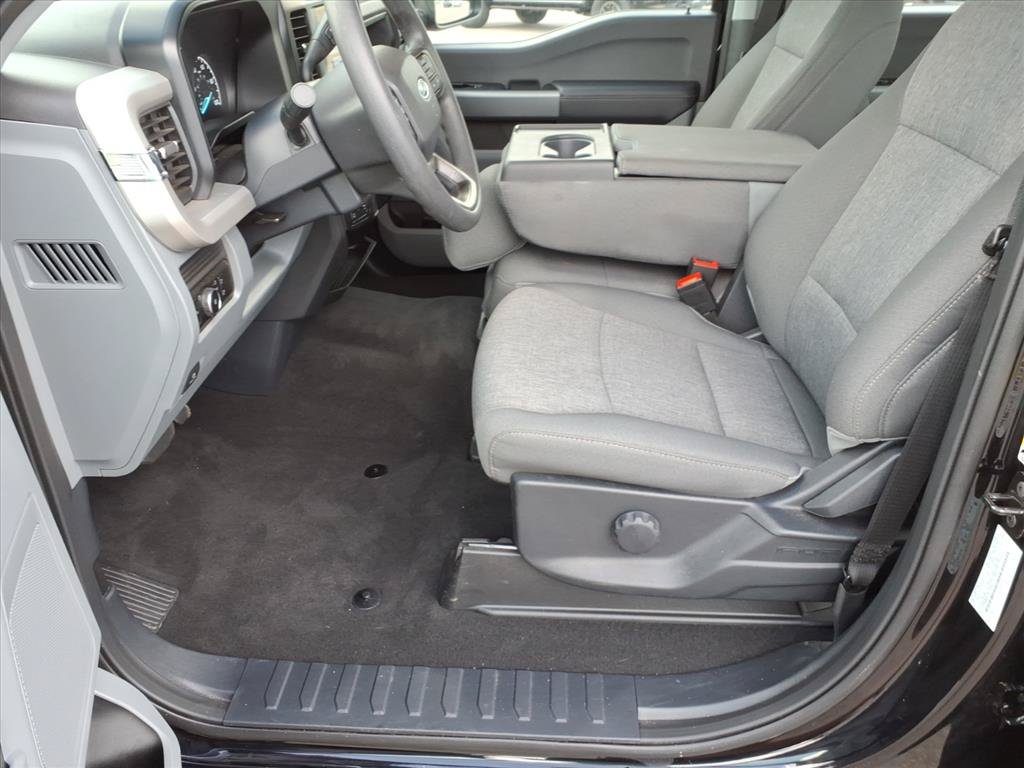 Certified 2026 Ford F250 XL w/ STX Appearance Package AWD/4WD image 5