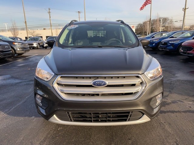 Certified 2018 Ford Escape SE w/ SE Sync 3 Package image 2