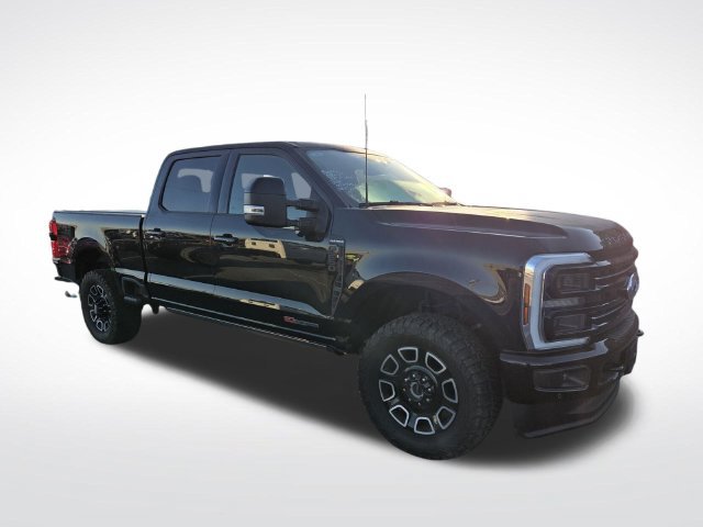 Certified 2025 Ford F250 Platinum AWD/4WD image 4
