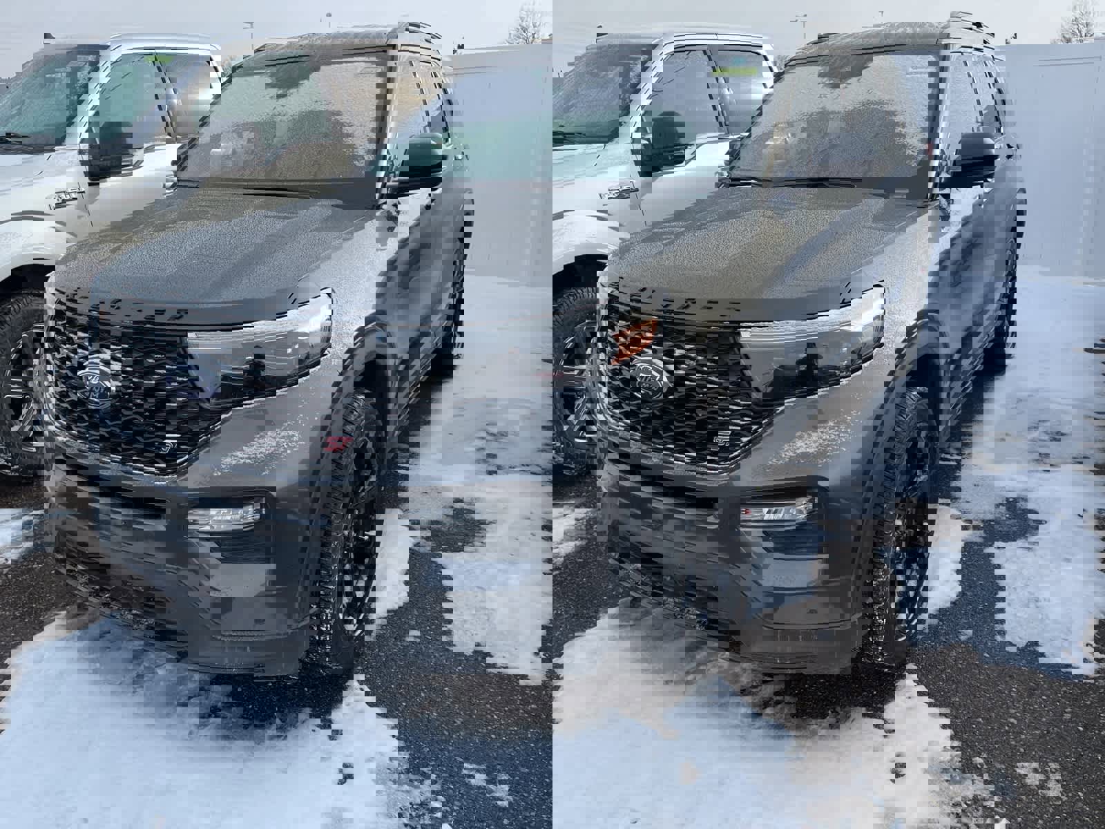 Certified 2020 Ford Explorer ST w/ ST Street Pack image 3