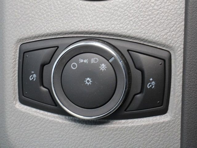 Certified 2024 Ford E-350 and Econoline 350 Super Duty w/ Power Windows & Locks Group image 28