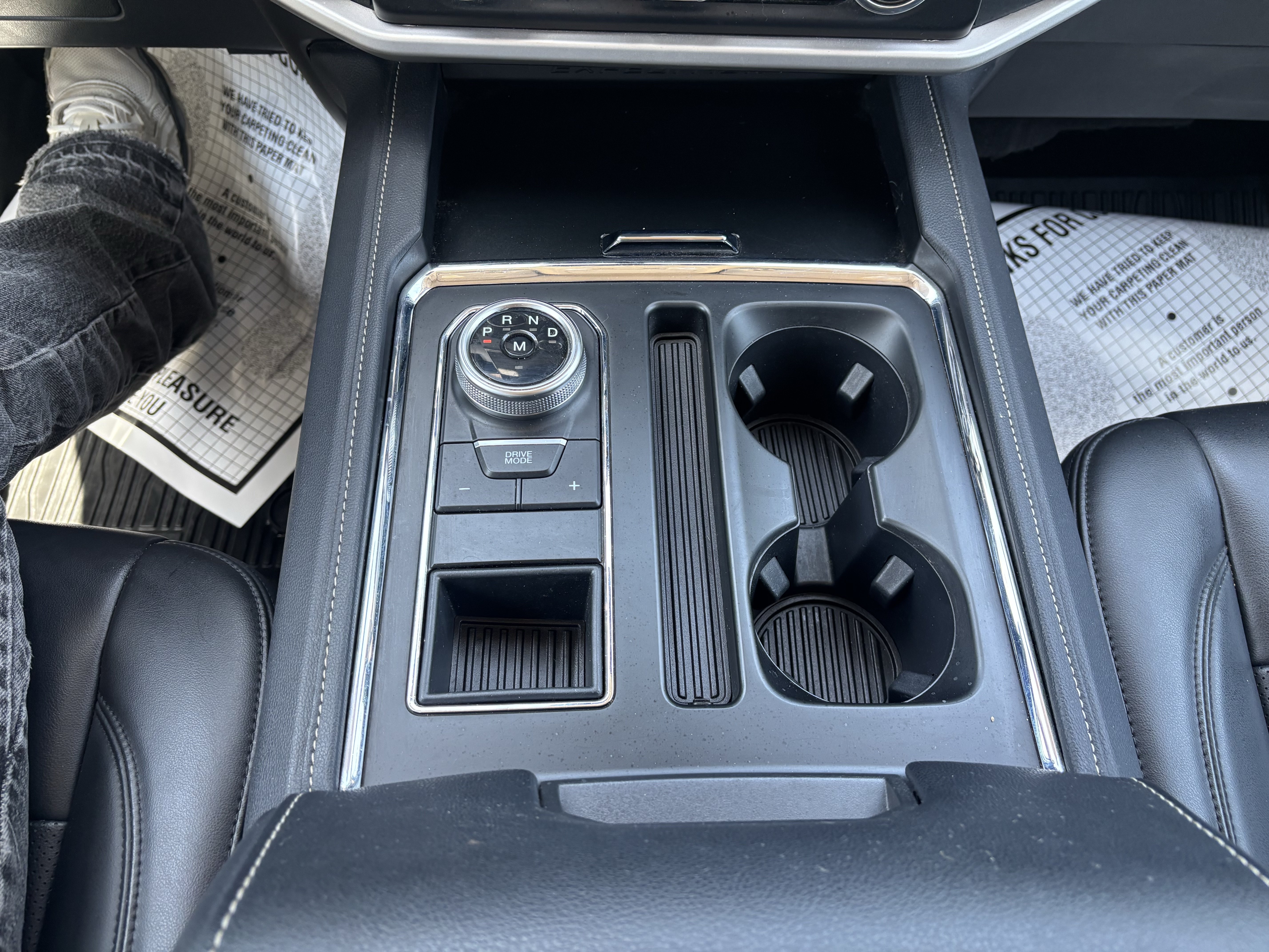 Certified 2023 Ford Expedition XLT RWD image 34