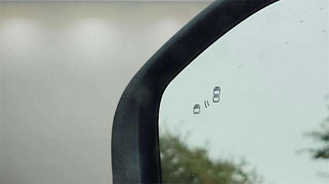 Certified 2025 Ford Explorer Active w/ Active Comfort Package image 12