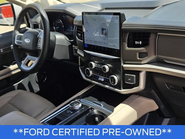 Certified 2024 Ford Expedition XLT RWD image 15