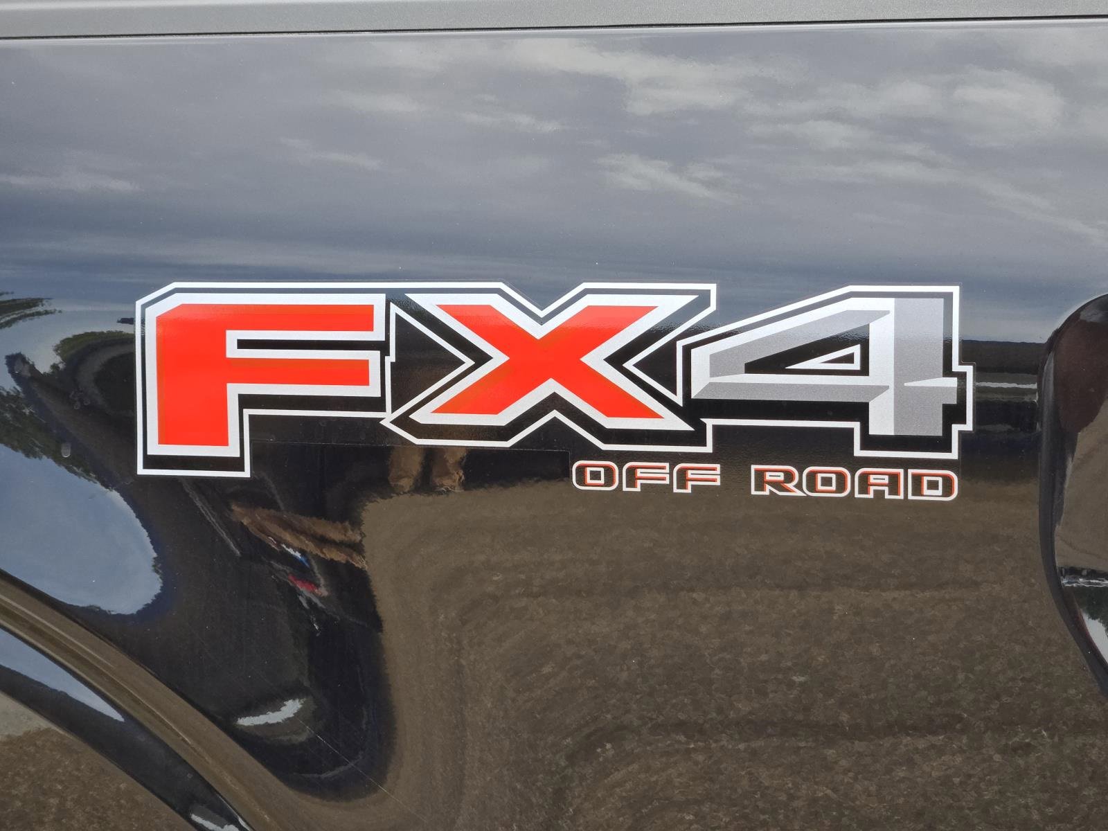 Certified 2022 Ford F150 Lariat image 9