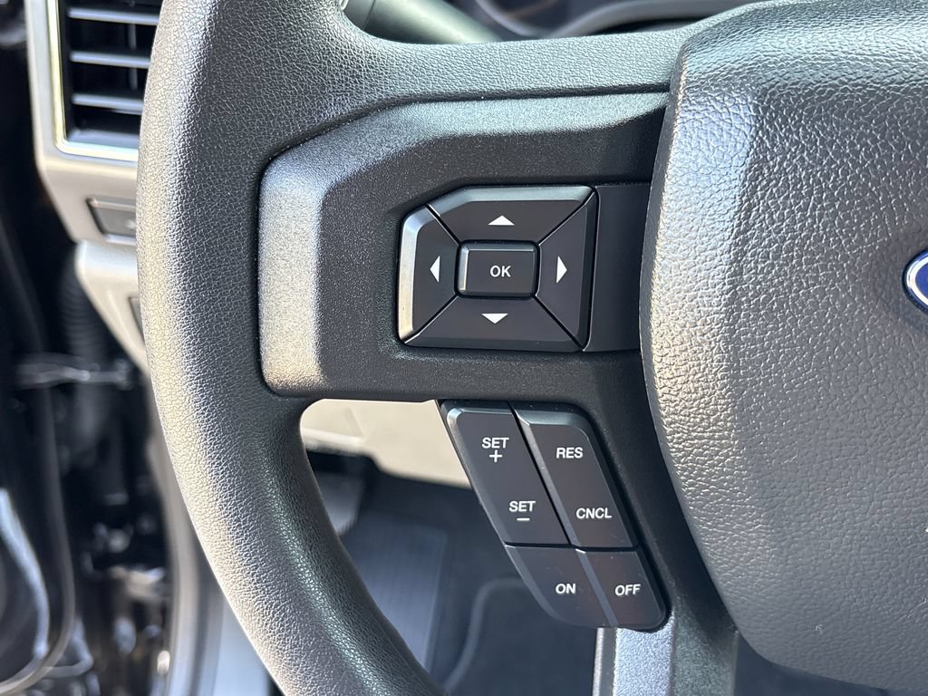 Certified 2022 Ford F250 XLT w/ XLT Premium Package AWD/4WD image 19