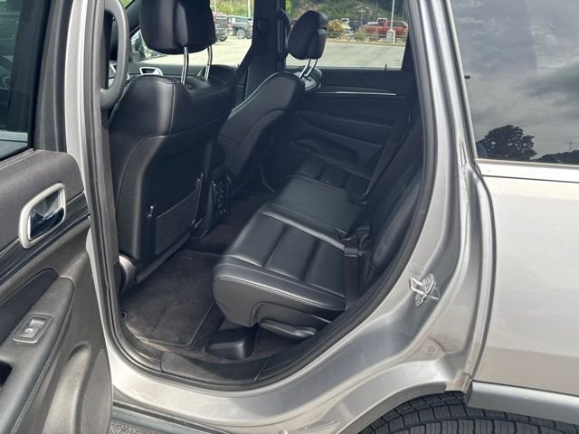 Used 2019 Jeep Grand Cherokee Limited AWD/4WD image 20
