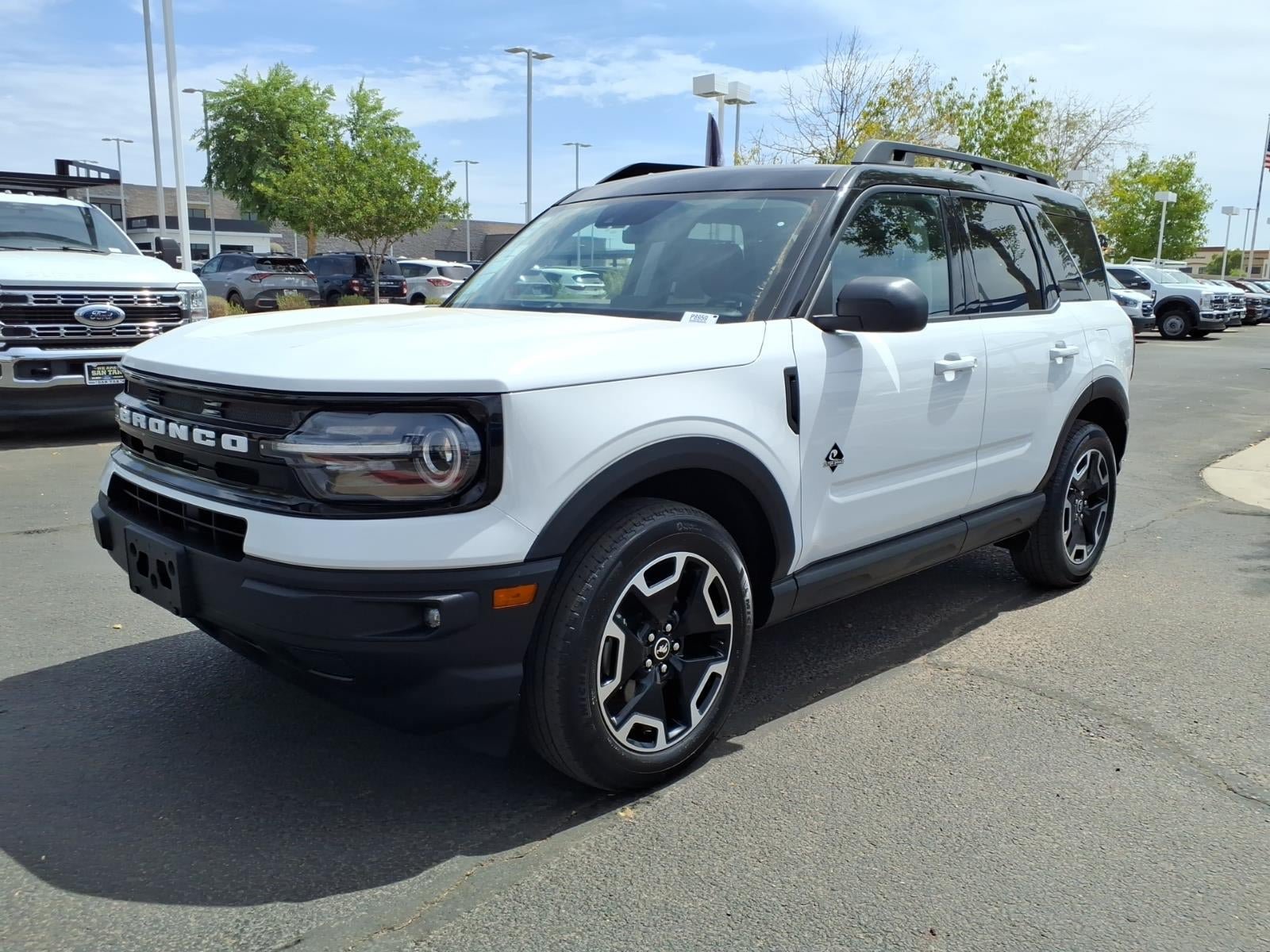 Certified 2024 Ford Bronco Sport Outer Banks AWD/4WD image 8