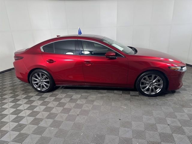 Used 2019 MAZDA MAZDA3 AWD Sedan w/ Premium Package image 2