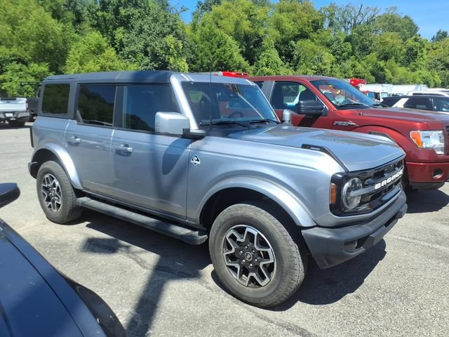 Certified 2024 Ford Bronco Outer Banks AWD/4WD image 3