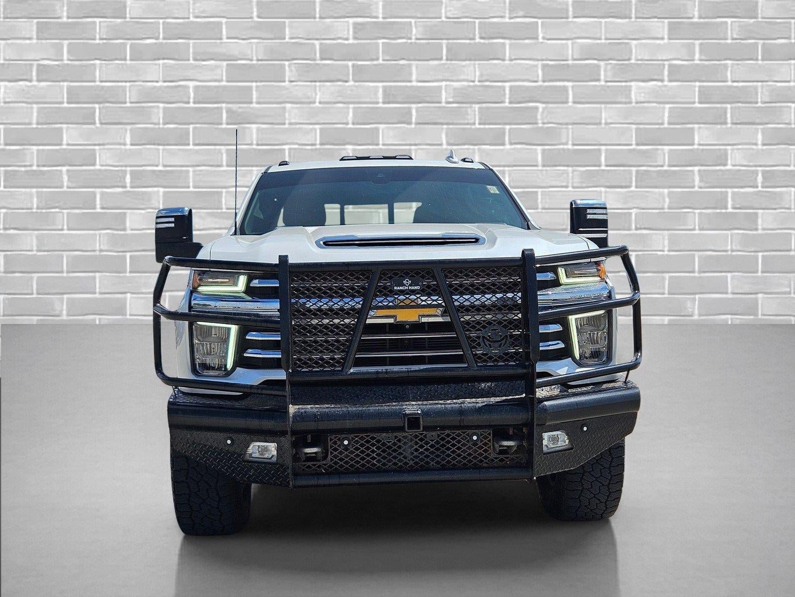 Used 2022 Chevrolet Silverado 3500 High Country w/ Safety Package II AWD/4WD image 2