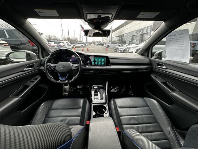 Used 2024 Volkswagen Golf R image 10