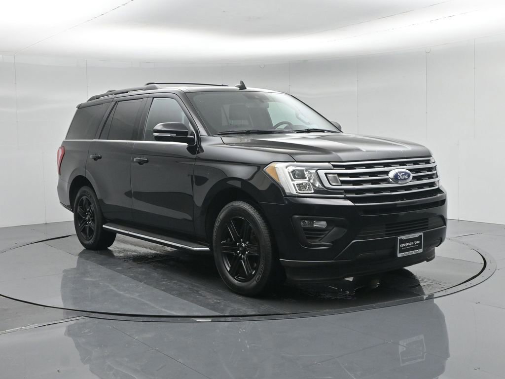 Certified 2020 Ford Expedition XLT w/ Equipment Group 202A image 4