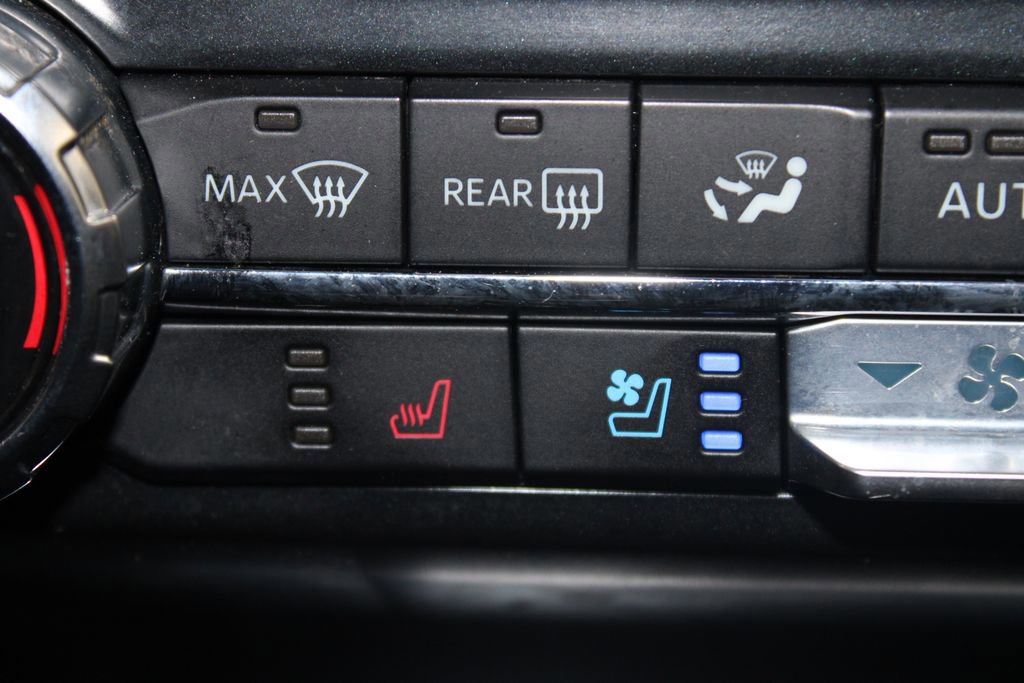 Certified 2023 Ford F150 Lariat image 43