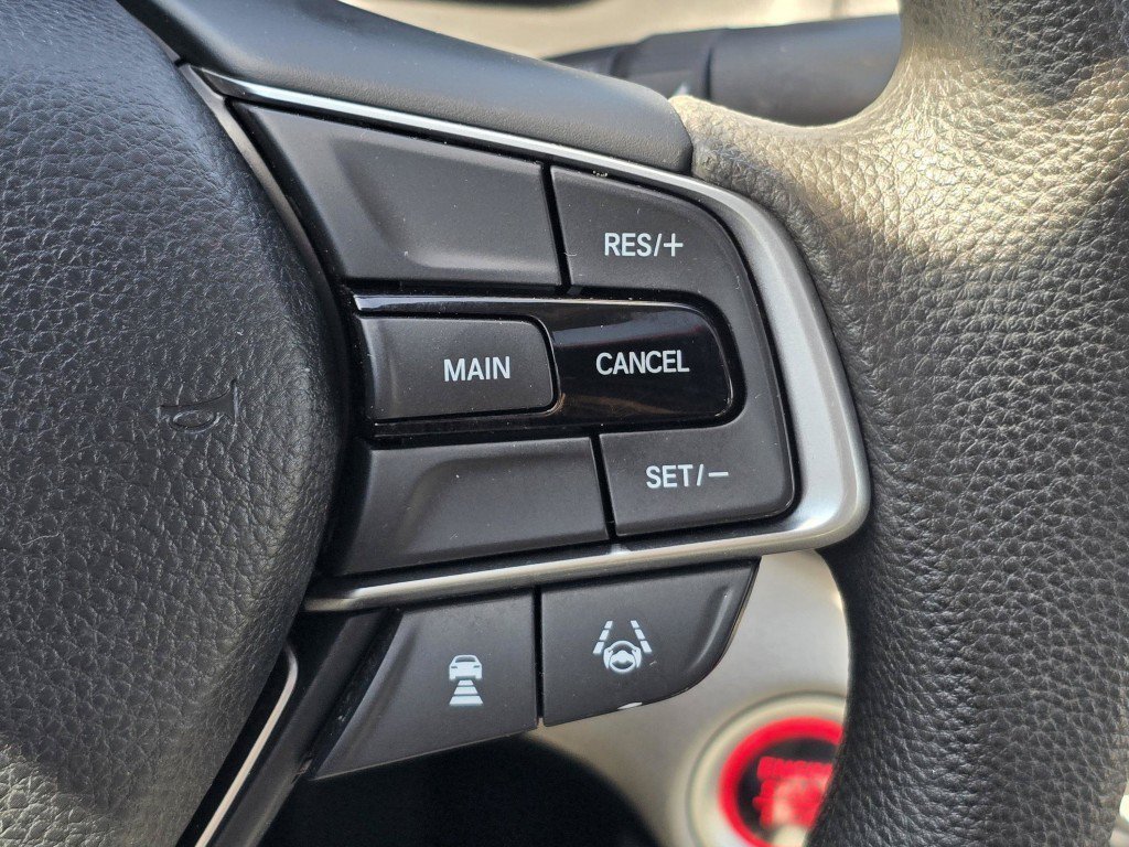 Used 2018 Honda Accord EX image 15