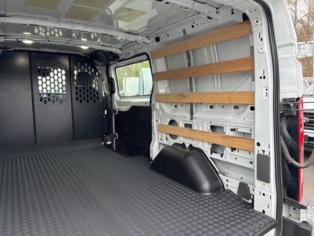 Certified 2025 Ford Transit 250 Low Roof w/ Exterior Upgrade Package RWD image 12