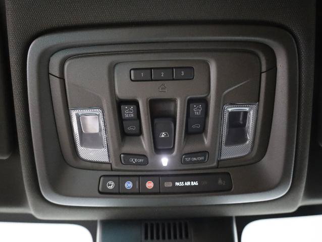 Used 2024 GMC Sierra 1500 Denali w/ Denali Reserve Package AWD/4WD image 22