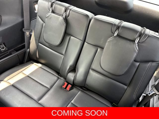 Certified 2022 Ford Explorer XLT w/ Equipment Group 202A AWD/4WD image 8